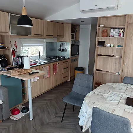 مكان تخييم Le Petit Paradis Fréjus